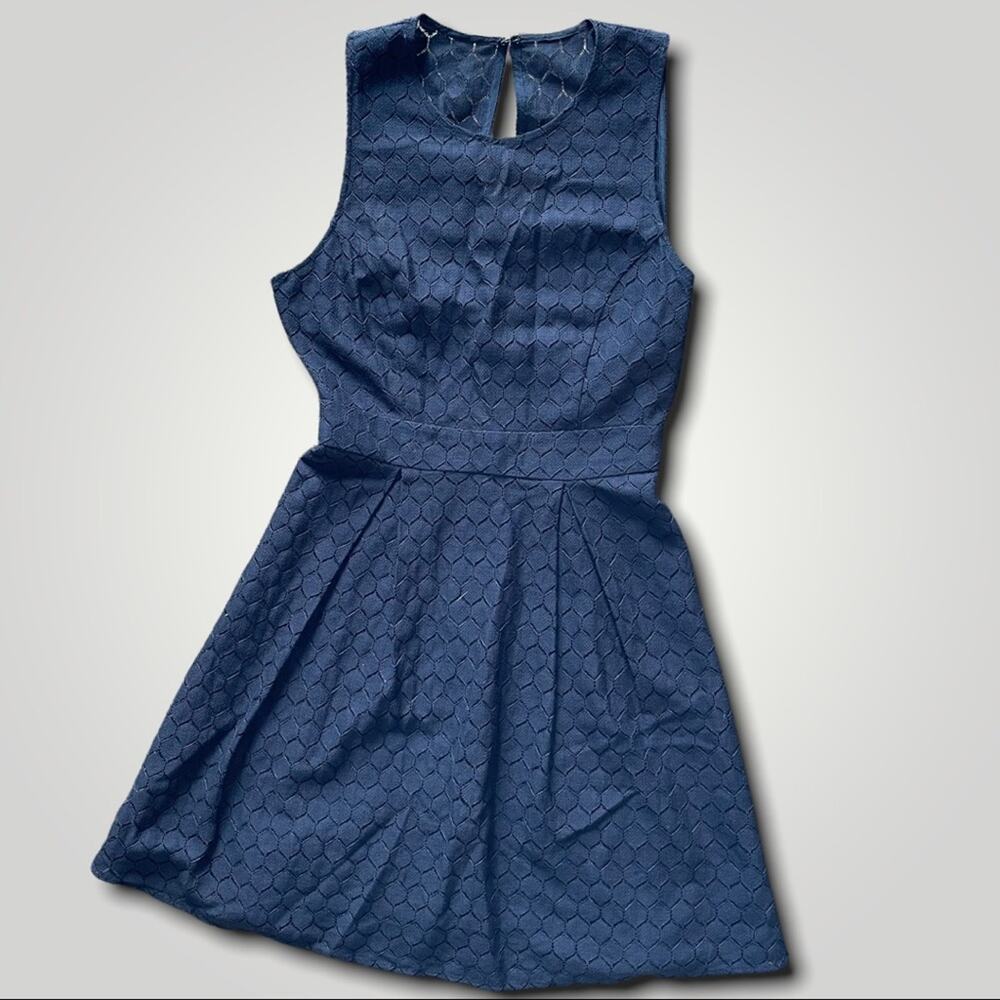 BCBG GENERATION BOHO LACE FIT FLARE PARTY SUMMER DRESS BLUE XS 0